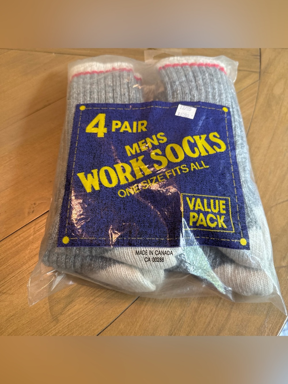 Vintage Men’s Work Socks 4 Pack Made In Canada Dead stock Heavy Duty